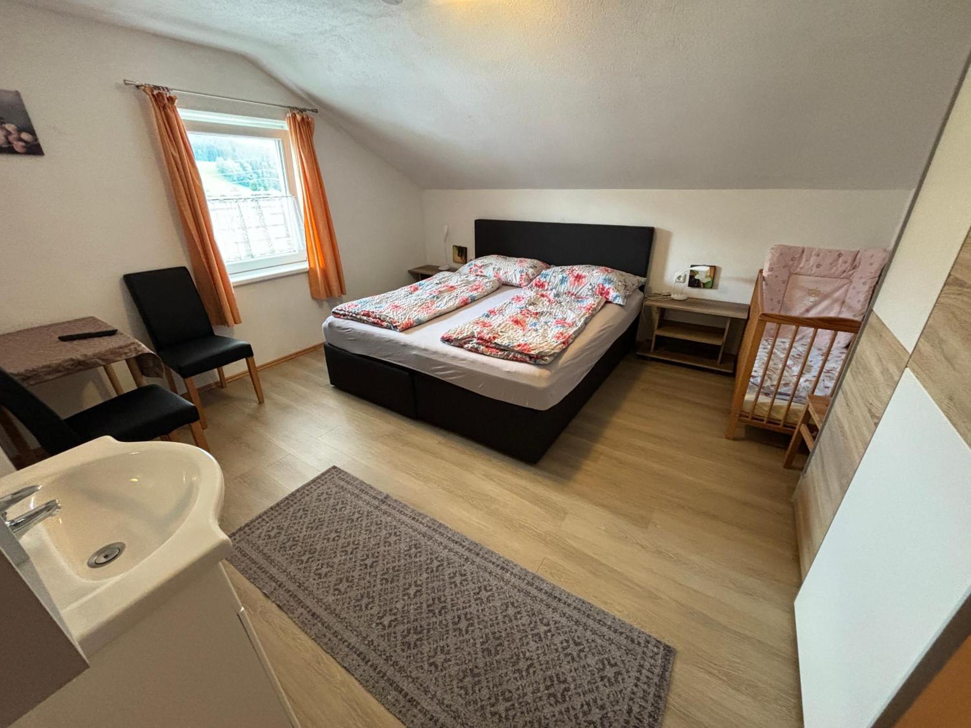 Ferienhaus Dankl ホラースバッハ・イム・ピンツガウ エクステリア 写真